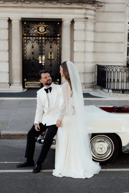 Zach & Grace – The Wedding Posing Masterclass