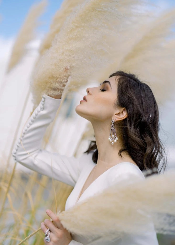 Meridian Presets – Aether: Ethereal Film-Inspired Portrait Presets