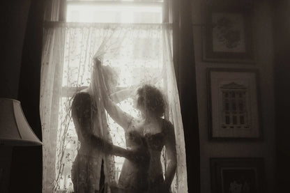 Mari Trancoso – Impermanence Presets: Timeless Black & White Film Tones