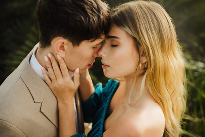 Soulmate Presets – UNBLEMISHED Presets (Natural & Vibrant Tones)