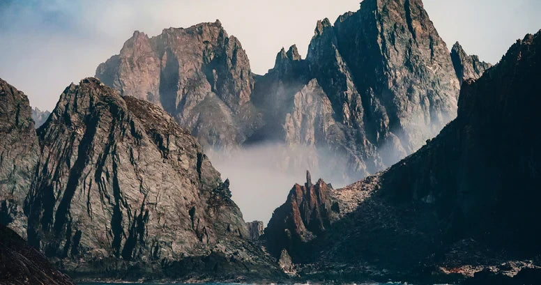 Cinecolor – Large Format LUTs (65mm Film Inspired Grades)